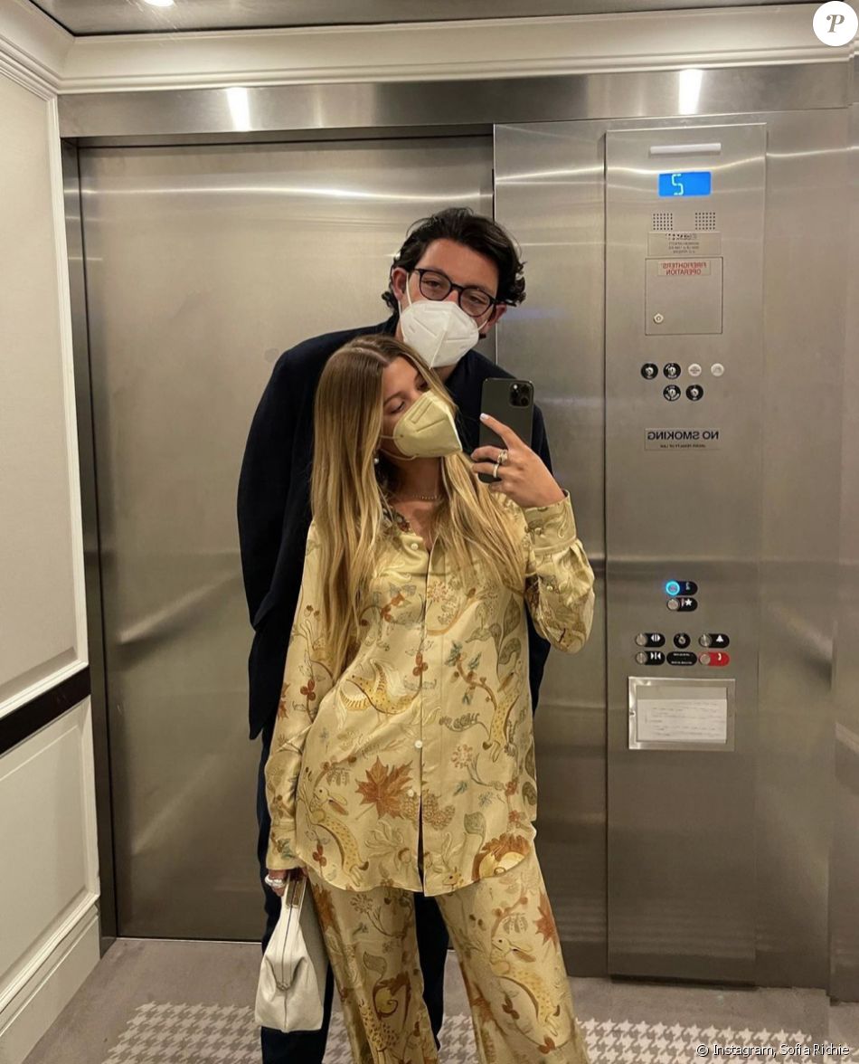 Sofia Richie et son petit ami Elliot Grainge. Mars 2021.