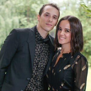 Exclusif - Alizée et son mari Grégoire Lyonnet au mariage de Katrina Patchett à la mairie de Linselles dans les Hauts-de-France. © Philippe Doignon/Bestimage