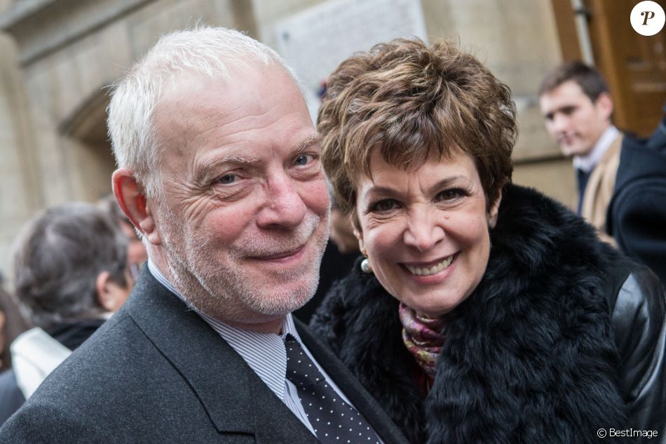Exclusif - Mariage de Catherine Laborde et Thomas Stern le samedi 9 novembre 2013 à la mairie du 2e arrondissement de Paris.