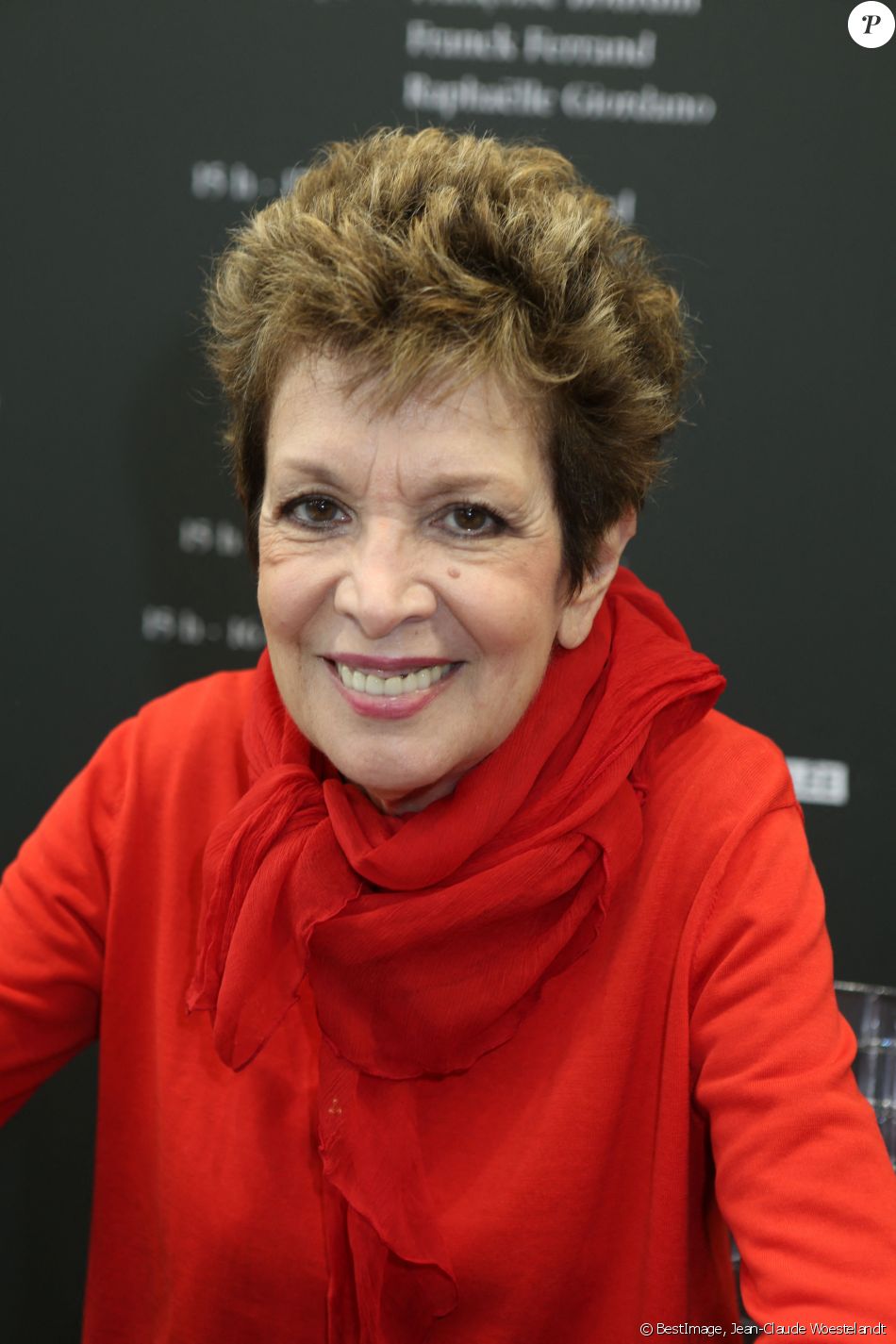 Catherine Laborde - Salon du Livre 2019 à la Porte de Versailles à Paris du 15 au 18 mars 2019. © Jean-Claude Woestelandt / Bestimage