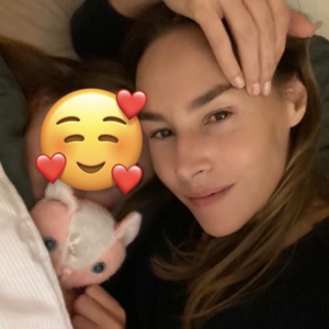 Sharlie (le visage masqué par un emoji), la fille de Vanessa Demouy et Philippe Lellouche, a fêté son anniversaire.