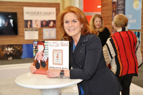 Sarah Ferguson, duchesse d'York présente son livre "Little Red" lors du Licensing Expo 2018 au centre Mandalay Bay Convention à Las Vegas, Nevada, Etats-Unis, le 22 mai 2018.
