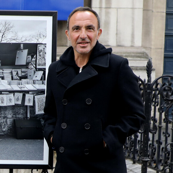 Exclusif - Anne Hidalgo, maire de Paris - Nikos Aliagas présente son exposition photographique "Parisiennes" en compagnie du maire de Paris rue de Rivoli.