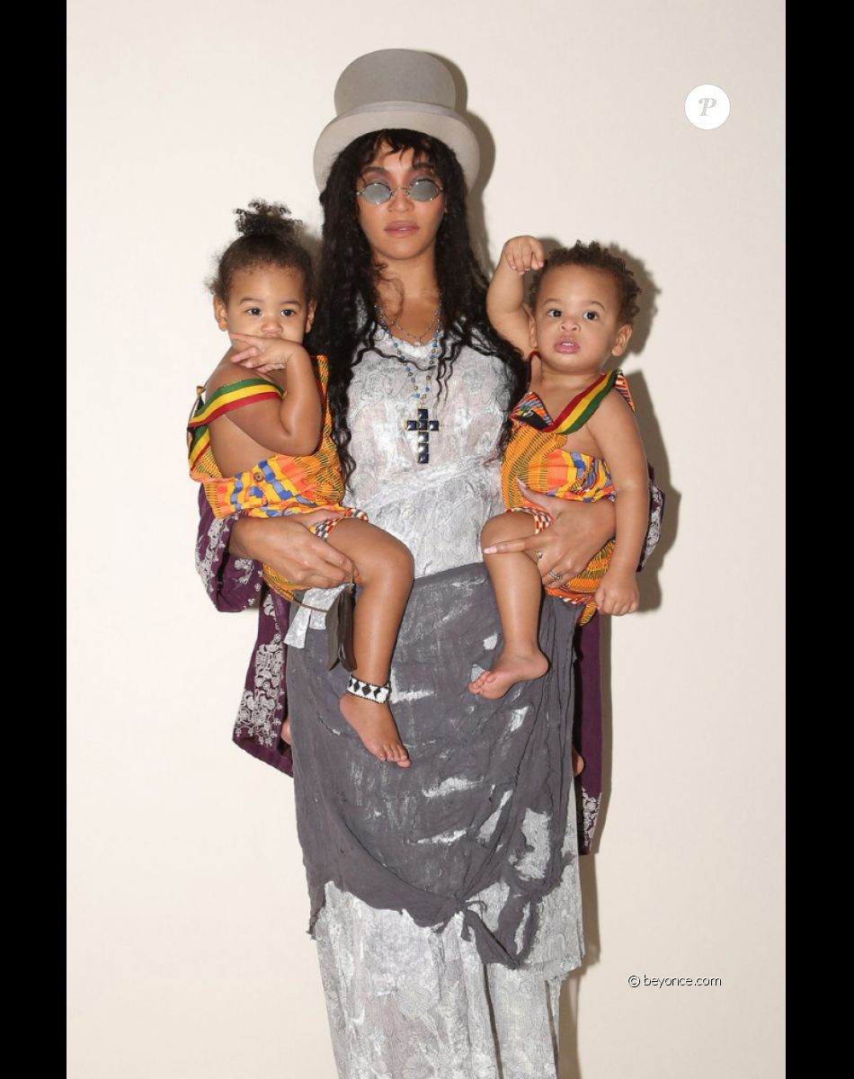 Beyoncé et ses jumeaux Rumi et Sir. Septembre 2019.