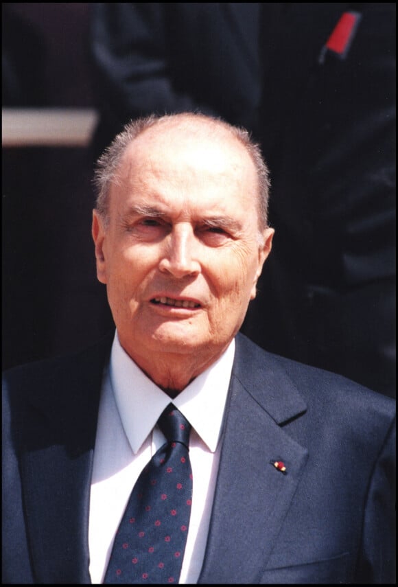 François Mitterrand au 50ème anniversaire de la fin de la Seconde Guerre Mondiale.
