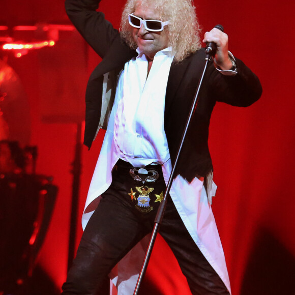 Exclusif - Michel Polnareff lors de son concert à la patinoire de Mériadeck à Bordeaux, France, le 30 novembre 2016. © Patrick Bernard-Quentin Salinier/Bestimage