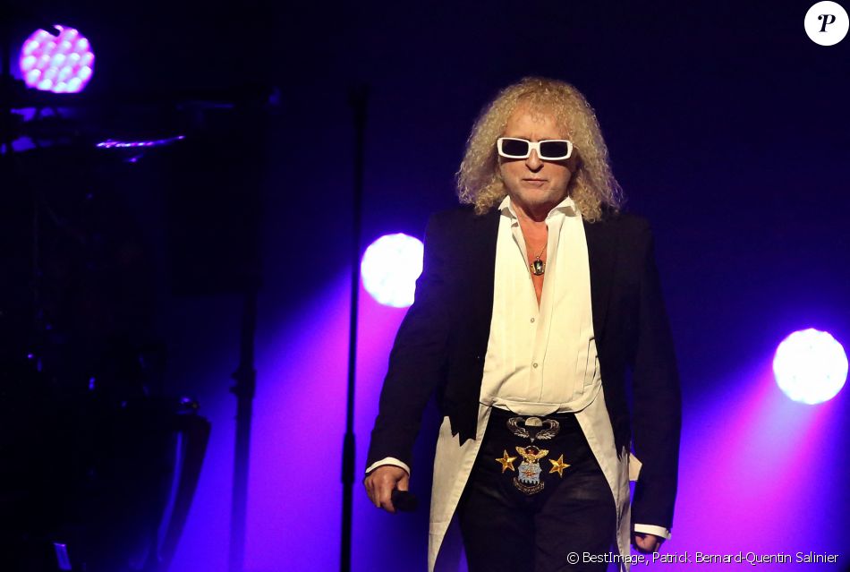 Exclusif - Michel Polnareff lors de son concert à la patinoire de Mériadeck à Bordeaux, France, le 30 novembre 2016. © Patrick Bernard-Quentin Salinier/Bestimage
