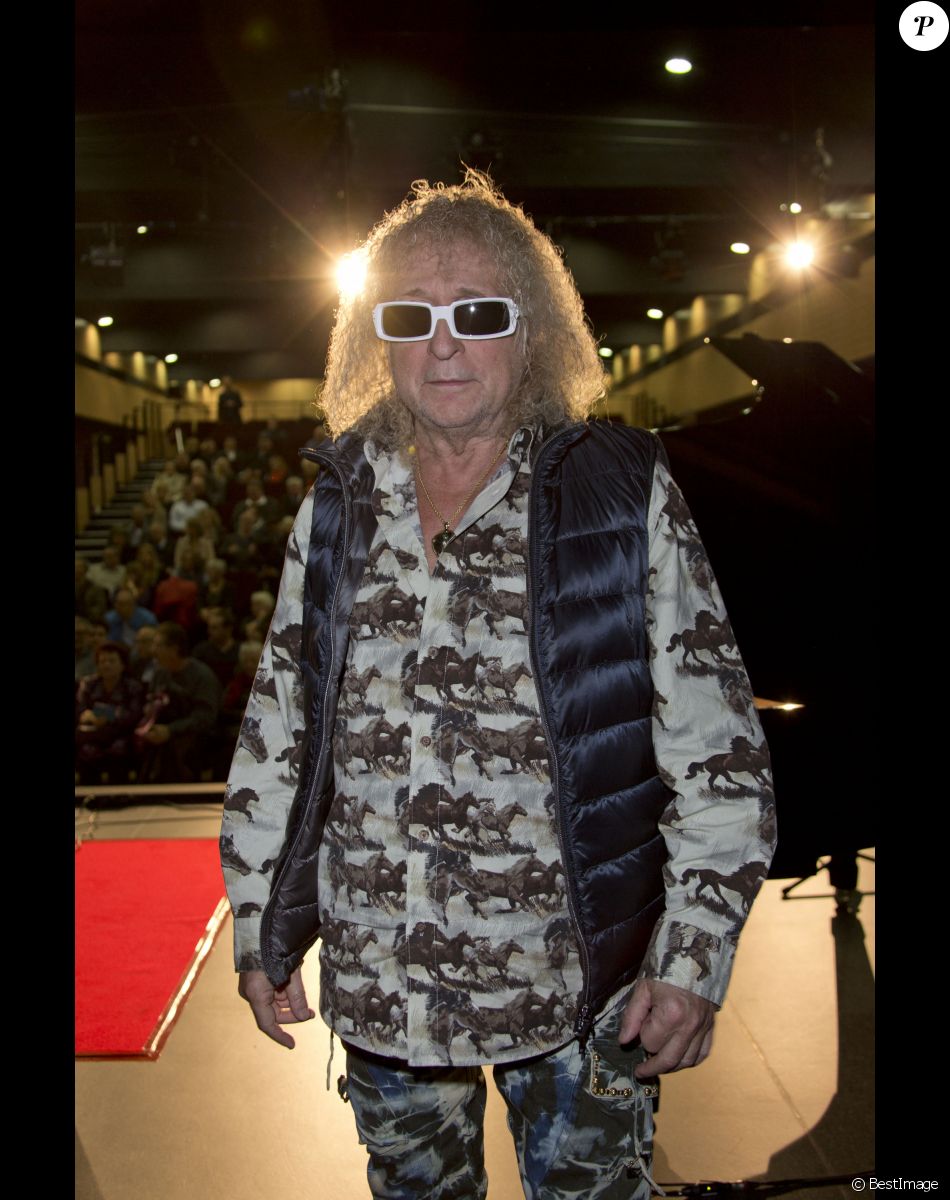 Michel Polnareff - Inauguration du centre culturel Michel Polnareff à Fontenay-Trésigny, le 25 novembre 2016.