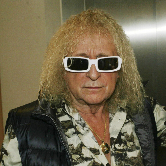 Michel Polnareff - Michel Polnareff sur l'émission de Vincent Perrot "Stop ou Encore" sur RTL à Paris, le 23 novembre 2016.