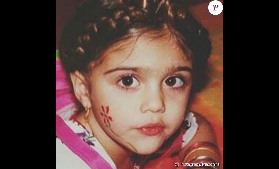 Lourdes, la fille de Madonna et Carlos Leon, enfant.