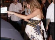 Gisele Bündchen : Une très belle femme enceinte... et son chéri veille sur elle !