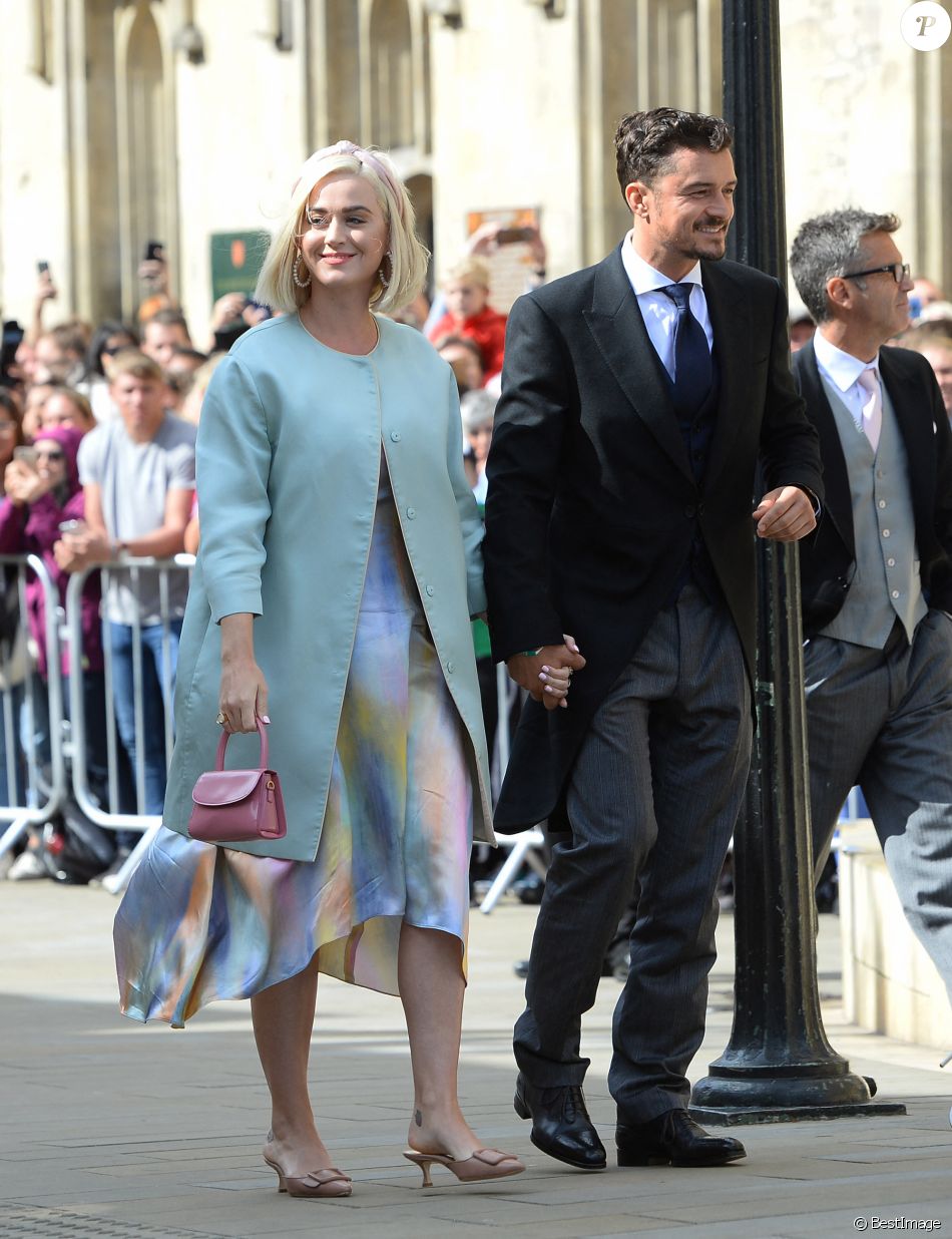 Katy Perry et son fiancé Orlando Bloom arrivent au mariage d'Ellie Goulding et Caspar Jopling en la cathédrale d'York. le 31 août 2019.