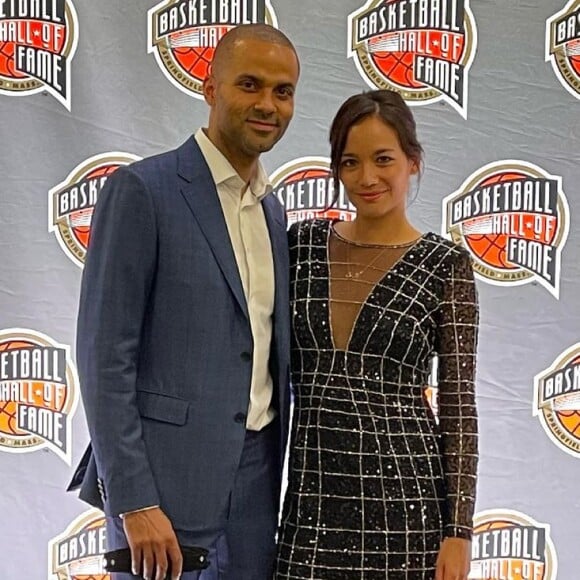 Tony Parker et Alizé Lim lors de la cérémonie Basket Hall Of Fame, dans le Connecticut. C'est le premier tapis rouge pour les amoureux.