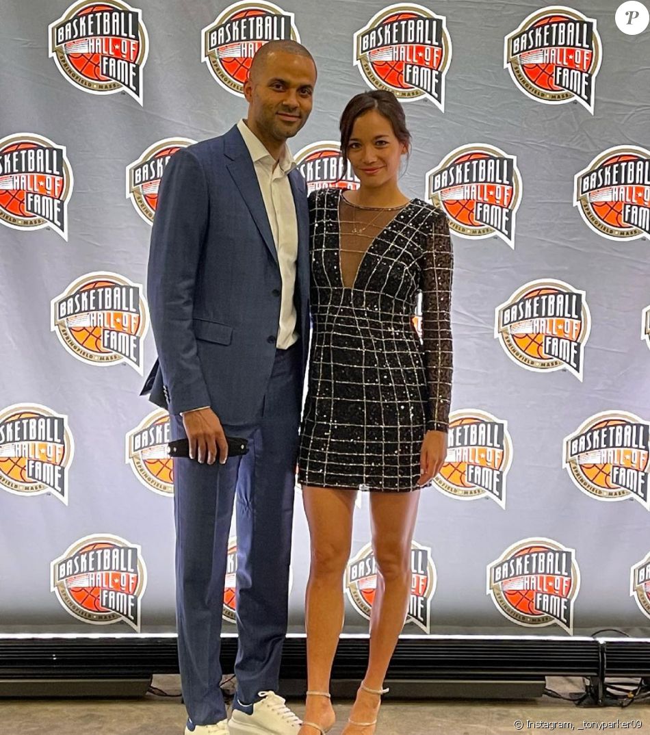 Tony Parker amoureux premier tapis rouge avec Alizé Lim, sublime en