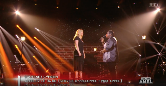 Cyprien et Louane interprètent "Si t'étais là" pour la finale de "The Voice" le samedi 15 mai 2021 sur TF1.