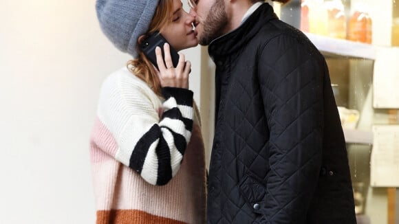 Emma Watson : Sortie discrète en pyjama avec Leo Robinton, son présumé fiancé