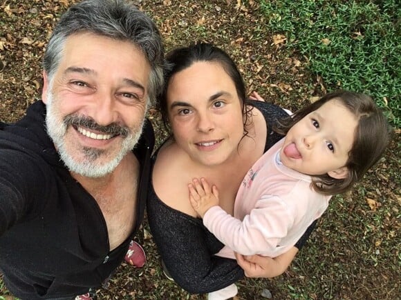 Stéphane Blancafort sur Instagram avec son épouse Nancy et leur fille.