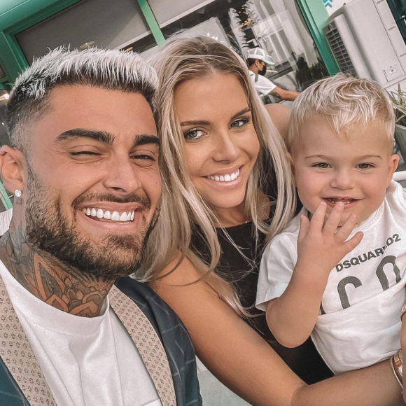 Thibault Garcia pose en famille sur les réseaux sociaux.