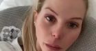 Jessica Thivenin en larmes à l'hôpital, elle fait part de ses craintes concernant sa grossesse.