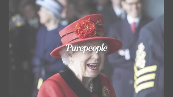 Elizabeth II souriante après le deuil : discret hommage au prince Philip lors d'une sortie