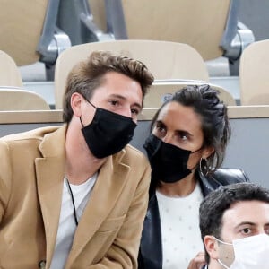 Alessandra Sublet et son compagnon Jordan Deguen en tribune lors de la finale homme des internationaux de France de Roland Garros à Paris le 11 octobre 2020. © Dominique Jacovides / Bestimage