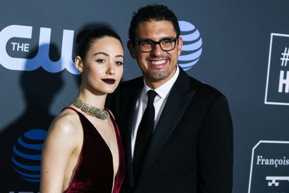 Emmy Rossum et son mari Sam Esmail - Photocall de la 24ème soirée des "Annual Critics's Choice Awards" à Santa Monica.