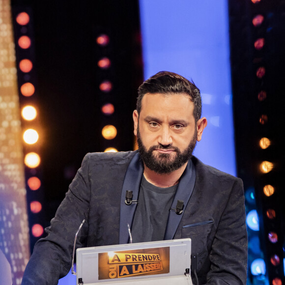 Exclusif - Cyril Hanouna lors de l'enregistrement de l'émission "A Prendre Ou A Laisser (APOAL)", diffusée en direct le 10 février sur C8 © Jack Tribeca / Bestimage 