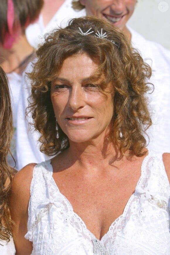 Florence Arthaud, le jour de son mariage, le 25 septembre 2005 à Porquerolles