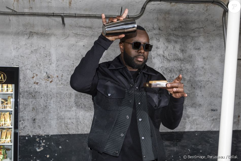 Gims (Gandhi Djuna) lors du lancement de la collection capsule Gims x Magnum à Paris le 27 mai 2021. © Perusseau / Bellak / Bestimage