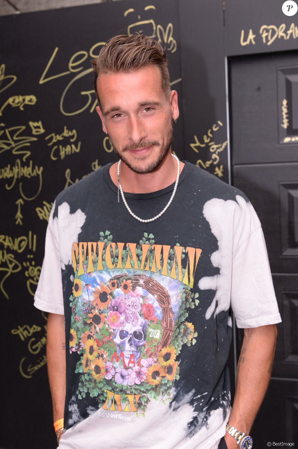 Julien Geloën (Secret Story) lors du lancement de la collection capsule Gims x Magnum à Paris le 27 mai 2021. © Bellak / Perusseau / Bestimage