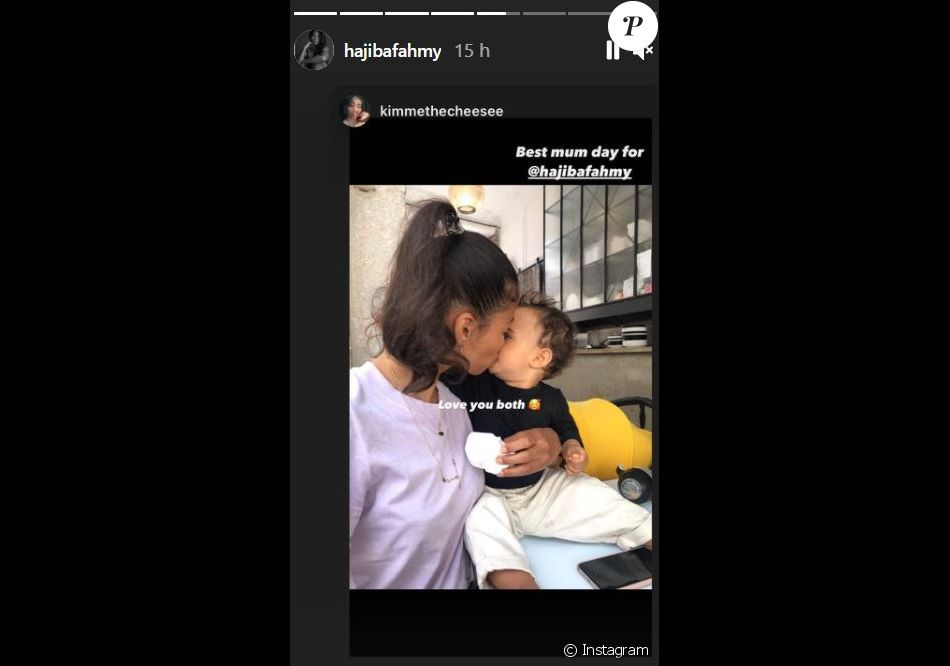 Hajiba Fahmy partage des photos avec son fils Reza à l'occasion de la fête des Mères, le 30 mai 2021