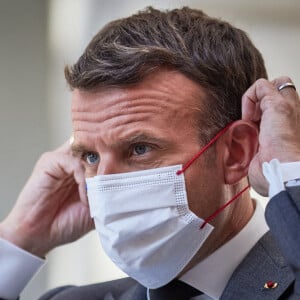 Le président de la République française, Emmanuel Macron et la chancelière allemande lors d'une conférence de presse conjointe en visioconférence au palais de l'Elysée à Paris, France, le 31 mai 2021. © Cyril Moreau/Bestimage 