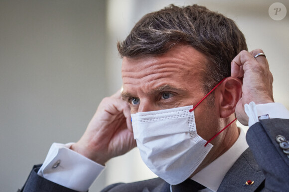 Le président de la République française, Emmanuel Macron et la chancelière allemande lors d'une conférence de presse conjointe en visioconférence au palais de l'Elysée à Paris, France, le 31 mai 2021. © Cyril Moreau/Bestimage 