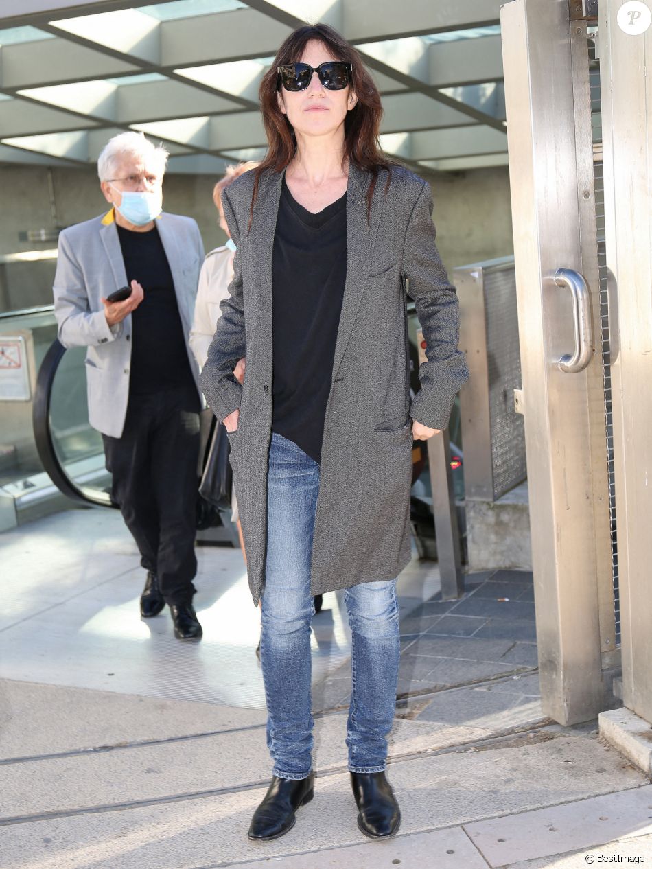 Exclusif - Charlotte Gainsbourg - Première du film "Suzanna Andler" aux Halles à Paris. Le 31 mai 2021. © Panoramic / Bestimage