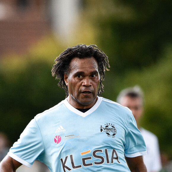 Christian Karembeu - Match de football entre le Variétés Club de France et l'équipe du Centre Hospitalier Poissy / Saint-Germain-en-Laye au profit de la fondation Hôpitaux de Paris - Hôpitaux de France  au stade Léo-Lagrange de Poissy, le 6 septembre 2020.  © Federico Pestellini/Panoramic/Bestimage 