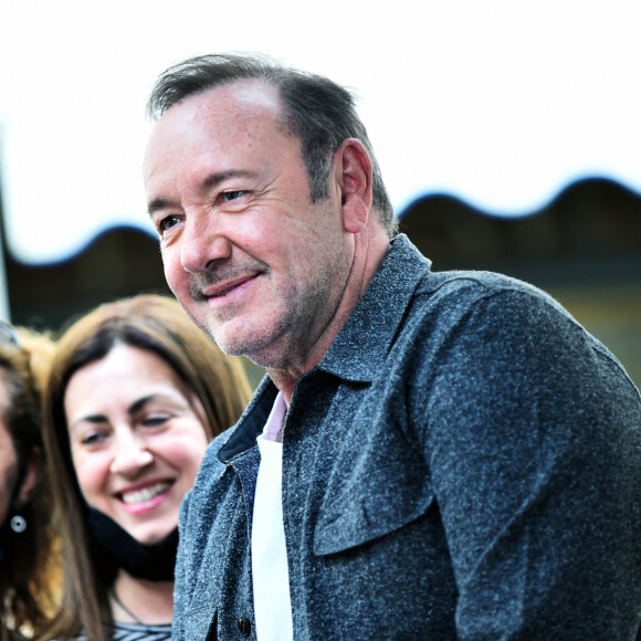 Kevin Spacey à Turin, en Italie, pour le tournage du nouveau film "The Man Who Drew God", son premier rôle après trois ans d'absence.