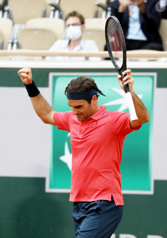 Roger Federer, vainqueur du 2ème tour, lors du tournoi de tennis de Roland Garros à Paris. Le 3 juin 2021. © Dominique Jacovides / Bestimage