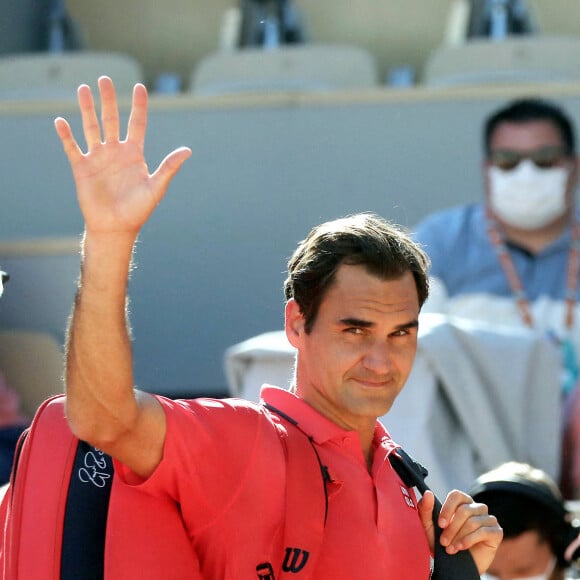 Roger Federer lors des internationaux de tennis de Roland Garros à Paris le 31 mai 2021. © Dominique Jacovides / Bestimage