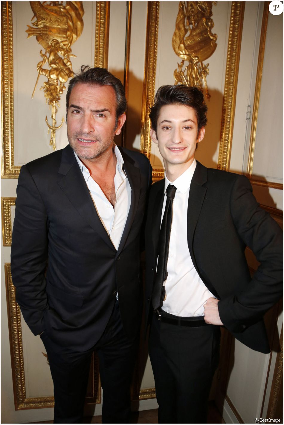 Jean Dujardin, Pierre Niney - Cocktail chez Chaumet pour les révélations des Cesar Place Vendome a Paris le 14 janvier 2013.