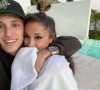 Ariana Grande et son nouveau petit-ami, Dalton Gomez, sur Instagram.