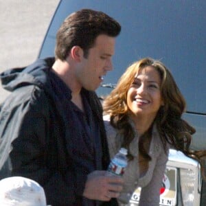 Ben Affleck et Jennifer Lopez en tournage à Santa Monica, en 2003.