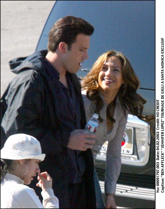 Ben Affleck et Jennifer Lopez en tournage à Santa Monica, en 2003.