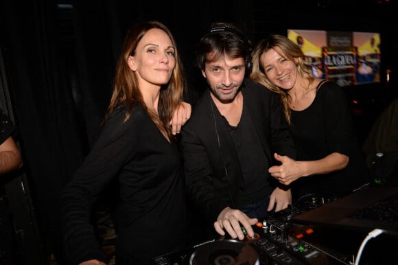 Exclusif - Sébastien Roch, Laure Gibert et Cathy Andrieu mixent au restaurant "La Gioia" à Paris, le 6 décembre 2017. © Rachid Bellak/Bestimage