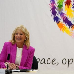 Catherine (Kate) Middleton, duchesse de Cambridge, et la Première Dame des États-Unis Jill Biden lors d'une visite à la "Connor Downs Academy à Hayle, Cornouailles, Royaume Uni, 11 juin 2021, lors du sommet du G7.