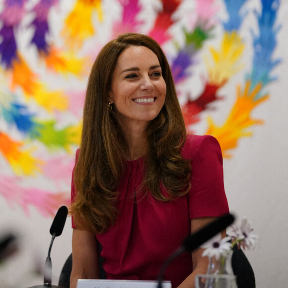 Catherine (Kate) Middleton, duchesse de Cambridge, et la Première Dame des États-Unis lors d'une visite à la "Connor Downs Academy à Hayle, Cornouailles, Royaume Uni, lors du sommet du G7.