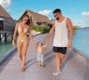 Nabilla, sublime en bikini aux côtés de son mari Thomas Vergara et leur fils Milann aux Maldives.