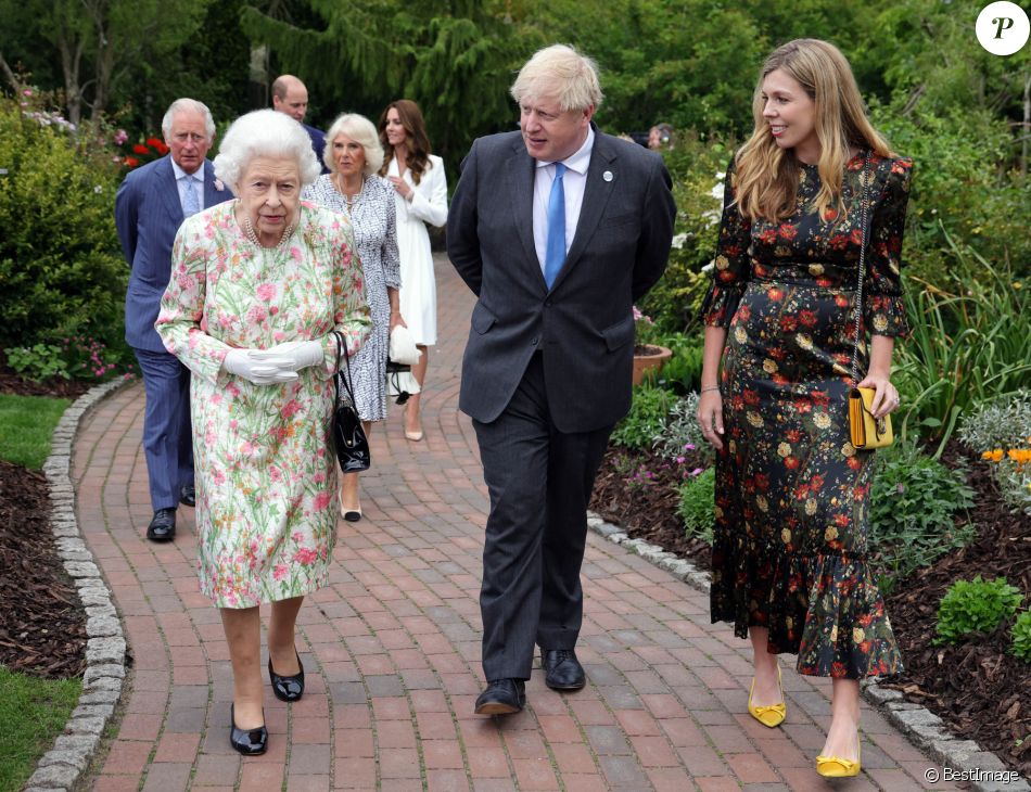 Sommet du G7 : La reine Elisabeth II d'Angleterre assiste au déjeuner avec les membres du G7 le 11 juin 2021.