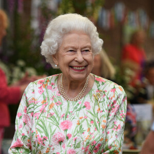 La reine Elisabeth II, Camilla Parker Bowles, duchesse de Cornouailles, et Catherine Kate Middleton, duchesse de Cambridge, participent au Big Lunch Initiative en marge du sommet du G7 à Saint Ives