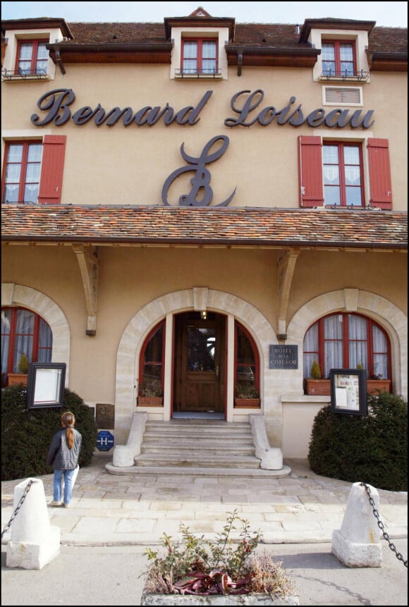 Facade du restaurant de Bernard Loiseau à Saulieu, en Bourgogne