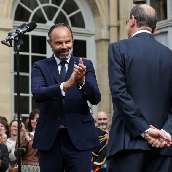 Passation de pouvoir à Matignon entre Edouard Philippe et Jean Castex, nouveau Premier ministre. Paris, le 3 juillet 2020. © Stéphane Lemouton / Bestimage 